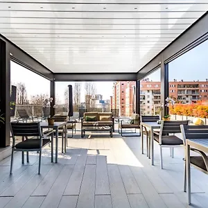 Apartment Joivy San Cristoforo - Terrace, Gym &, Milan