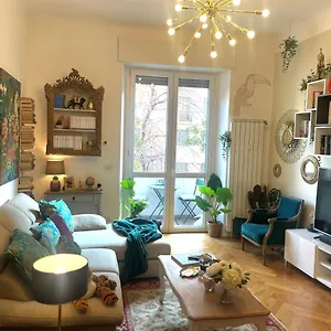 Apartment Milanese Luxury, Milan