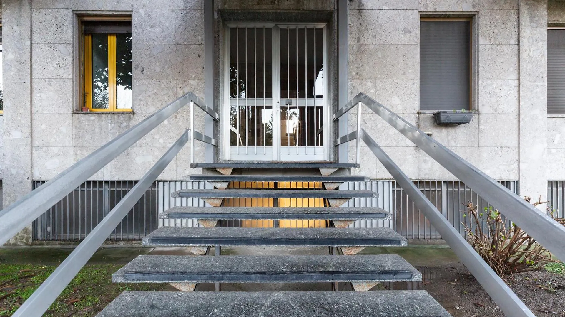 Apartment Ronchetto Lodge Navigli Milan Italy