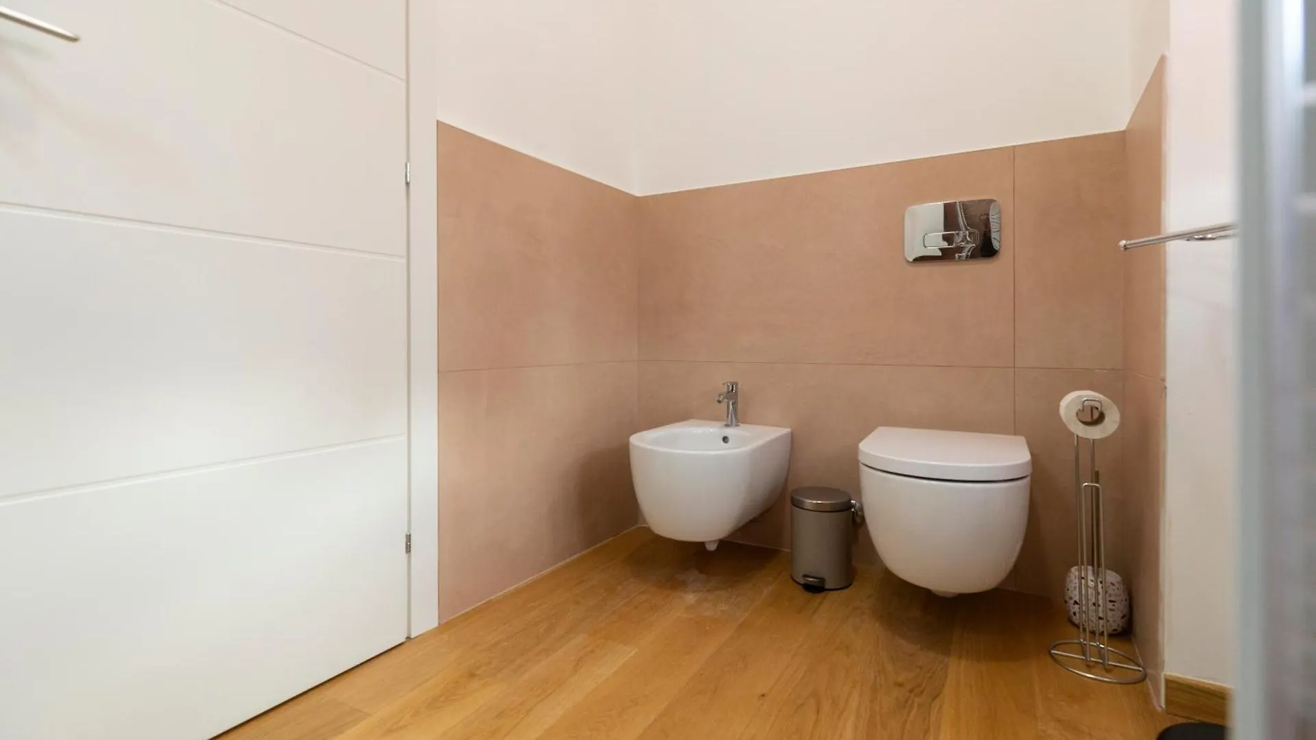 Ronchetto Lodge Navigli Milan 0*,  Italy
