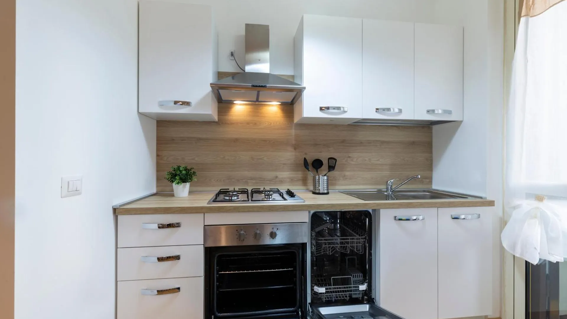 Ronchetto Lodge Navigli Milan Apartment