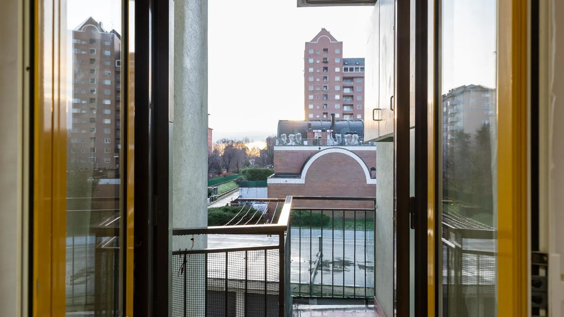 Apartment Ronchetto Lodge Navigli Milan